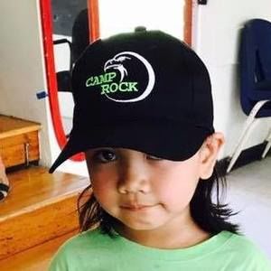 Meet your Posher, Nichellebertulfo